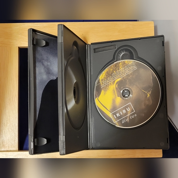 Ikiru (Criterion Collection 221) (2 Disc DVD, 1952) - Picture 4 of 4